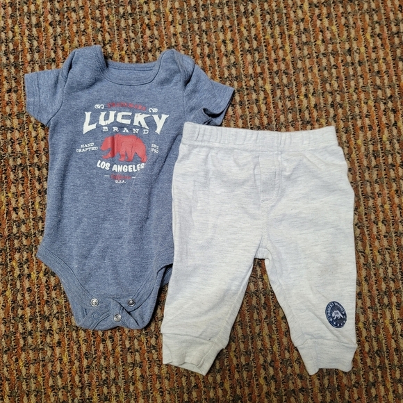 Bundle of‎ baby boy 0-3 months - Picture 4 of 8